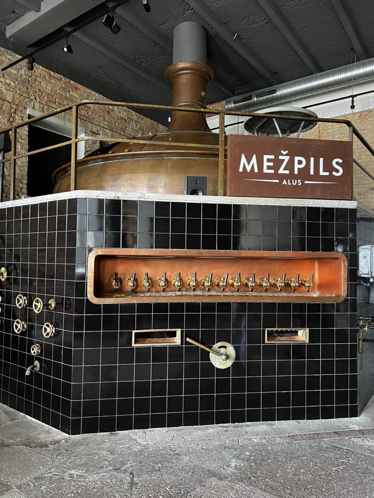 Brewery Visit & Beer Tasting1