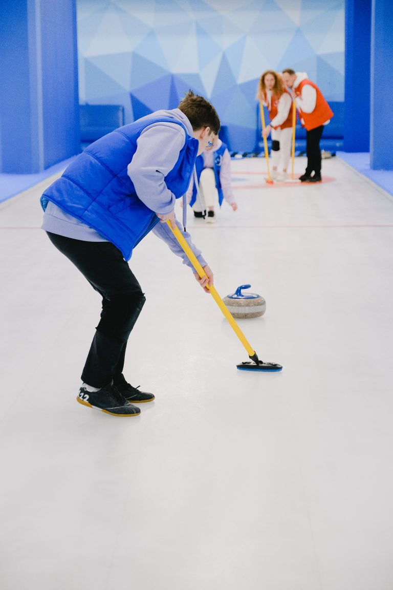 Curling game2
