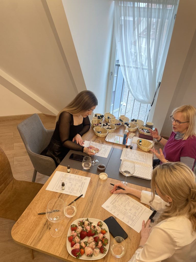 Perfume Making Masterclass5
