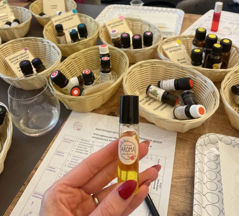 Perfume Making Masterclass2