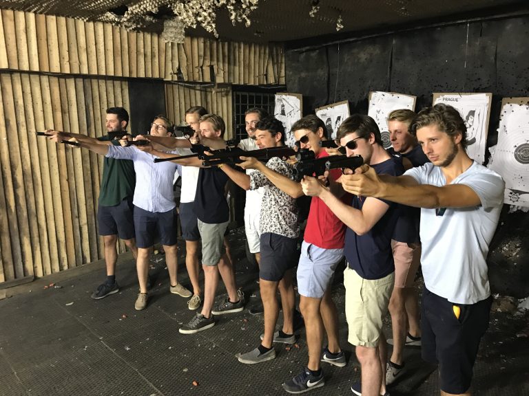 Shooting With 5 Guns4