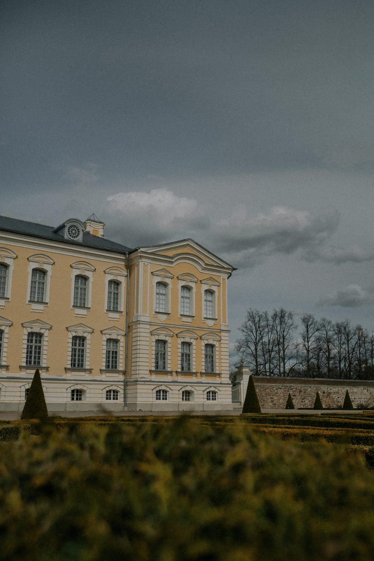 Riga to Rundale Palace5
